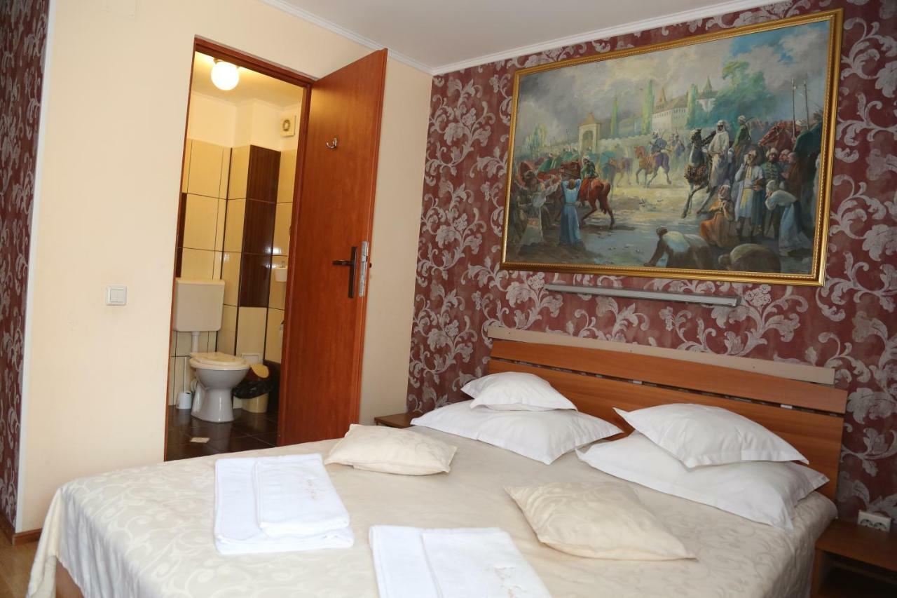 Hotel New Aosta Garden Sinaia Exterior foto